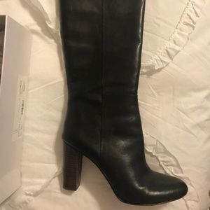 ANN TAYLOR BOOTS